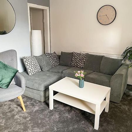 Perfect For Contractors & Families! 7 Beds Free Parking Daire Birmingham Dış mekan fotoğraf