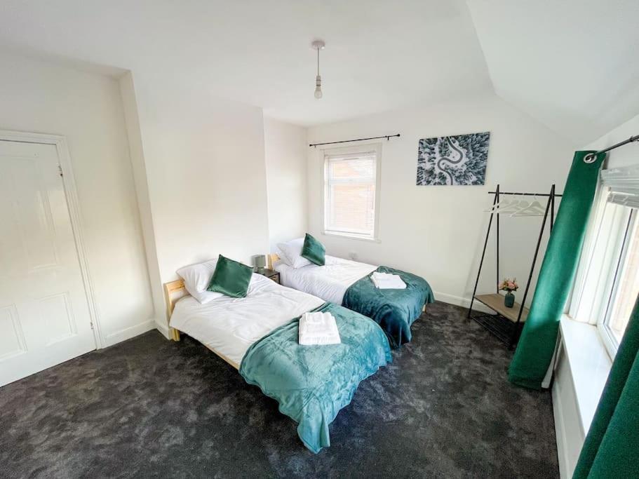Perfect For Contractors & Families! 7 Beds Free Parking Daire Birmingham Dış mekan fotoğraf